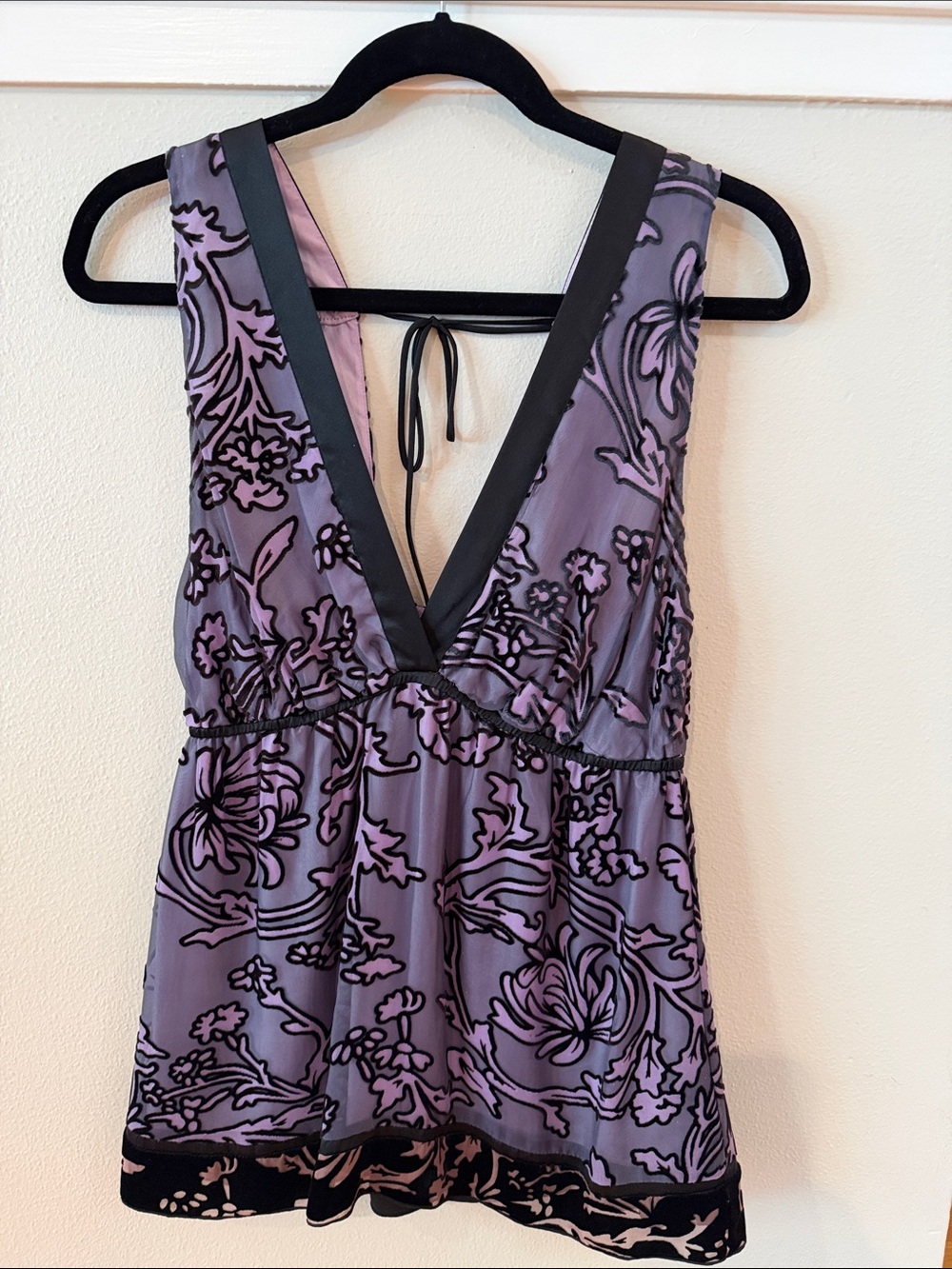 Hale Bob Floral Silk & Velvet-Overlay Purple V-Neck Women’s Top